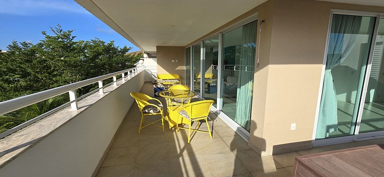 Cobertura no Golf Ville deck privativo com jacuzzi e churras